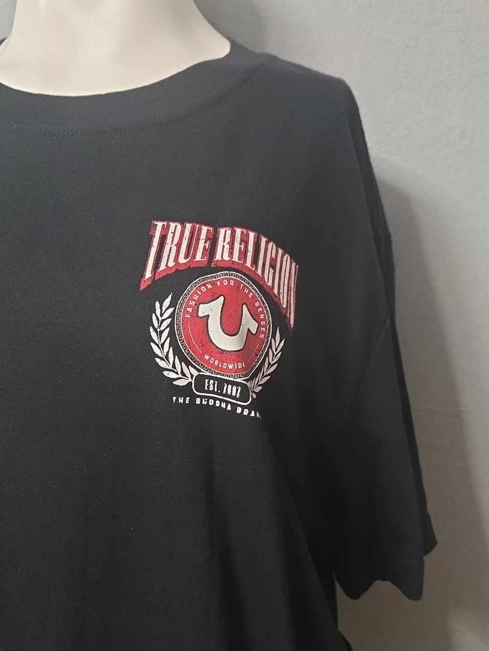Men's True Religion Short Sleeve Tee, Size Small The Buddha Brand.